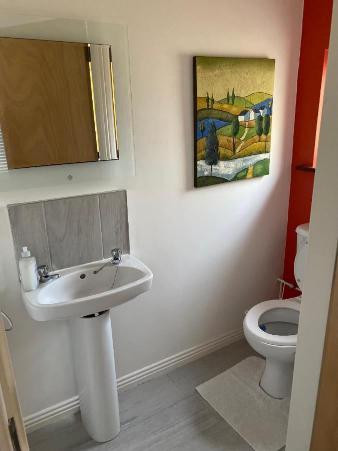 Village Centre Apartment Lahinch Buitenkant foto